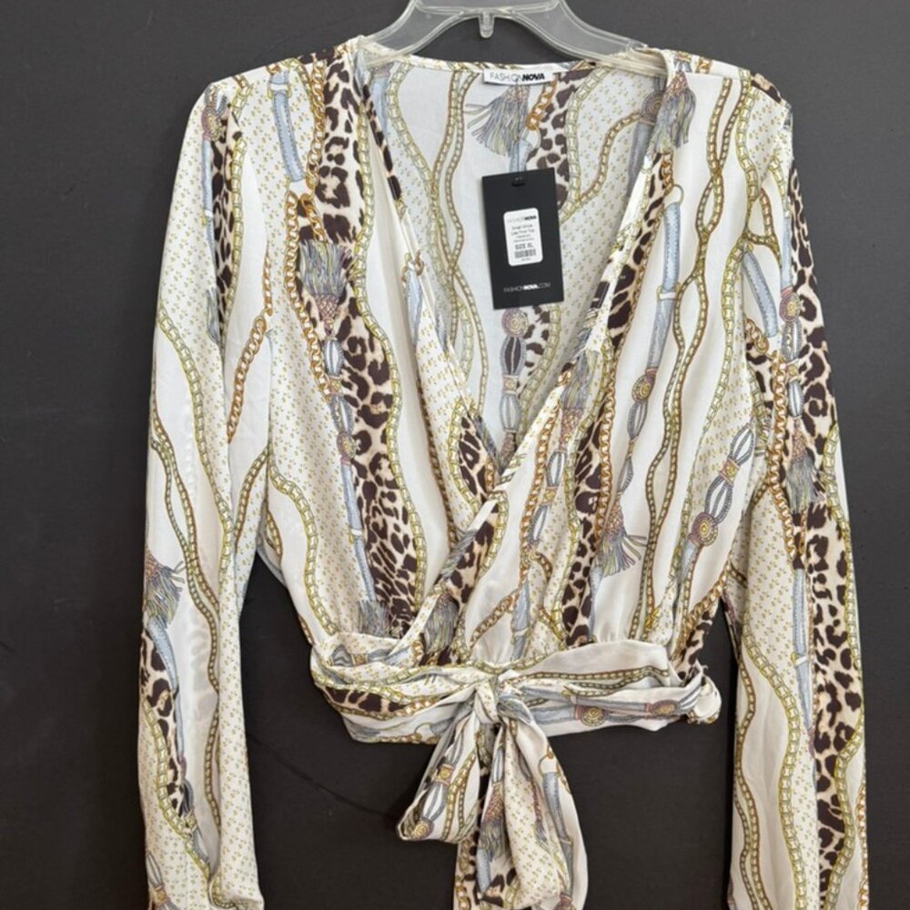 NWT Fashion Nova Front Wrap Print Blouse "Little White Lies Top" Sz. XL